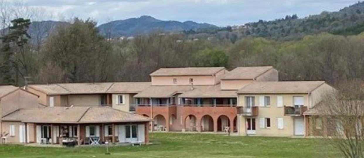 Les Allees Du Golf Digne Les Bains Екстериор снимка
